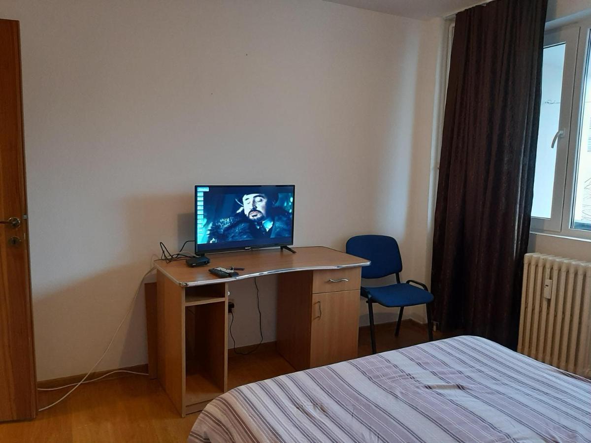 Apartment Ultracentral Bulevard Regele Mihai Nr 10, Sc A Ap 16 *